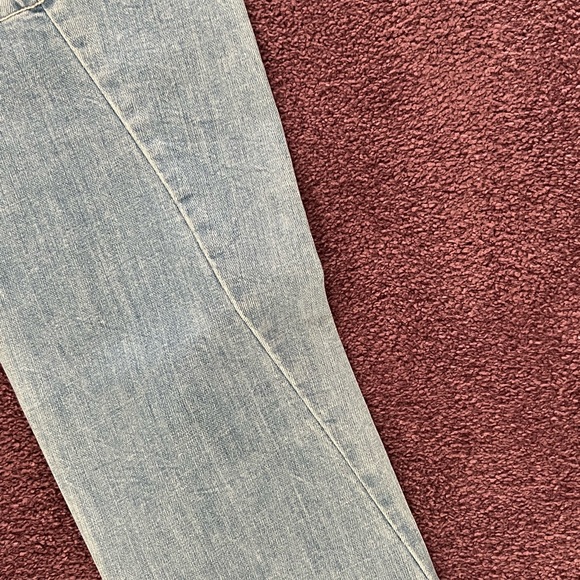 Tag Designer Jeans - Picture 7 of 10